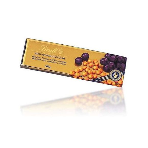 Milk chocolate with large nuts and raisins 10x300G